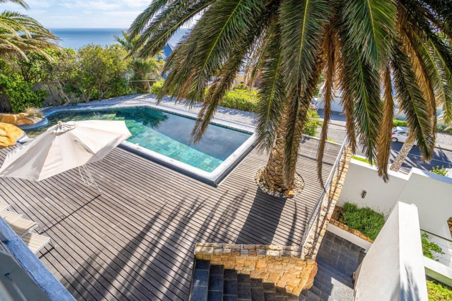 To Let 4 Bedroom Property for Rent in Camps Bay Western Cape